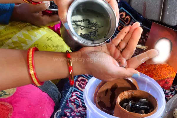 Online Asthi Visarjan in Varanasi