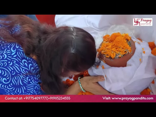 Asthi visarjan at the Brij-Ganga ghat, Garh-Mukteshwar