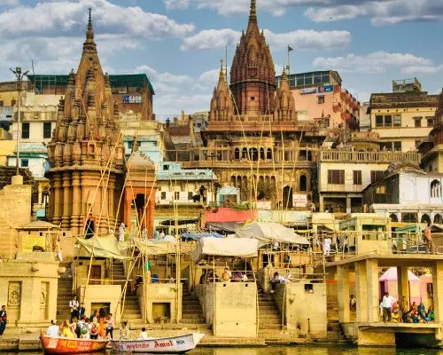 Step 4 — Navigating to the Ghat for Asthi Visarjan in Varanasi