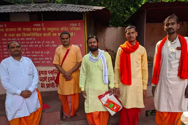 Step 2 — Book a Pandit in Advance for Asthi Visarjan in Varanasi