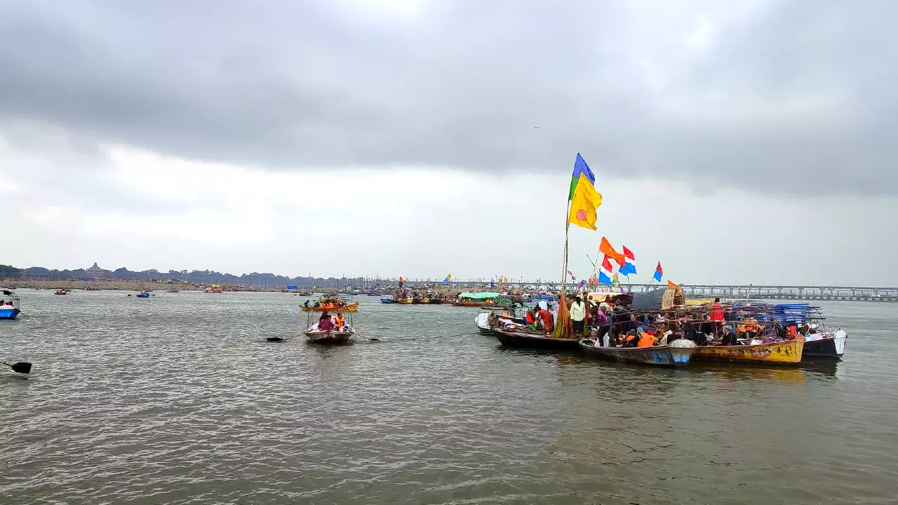 Asthi Visarjan at Prayagraj-A view of triveni sangam at prayagraj