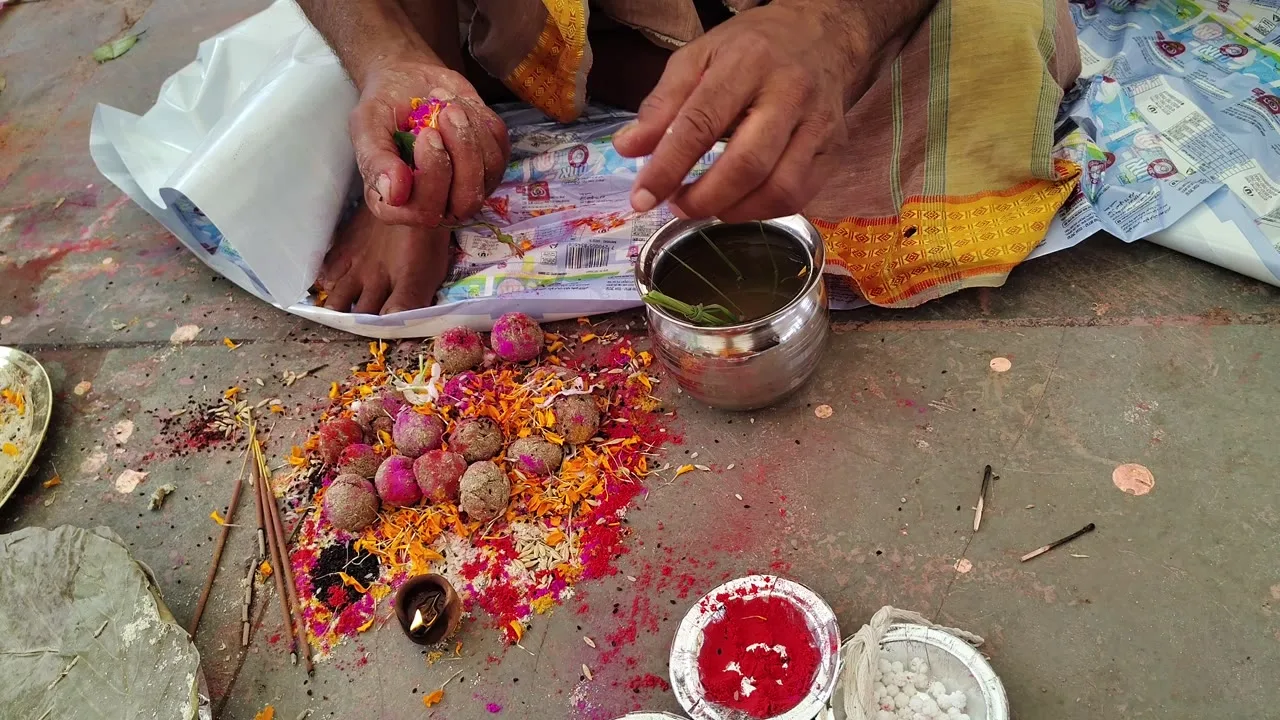 Real Pind Daan offerings prepared in Gaya
